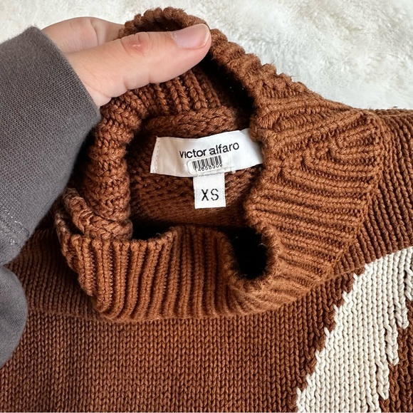 Victor Alfaro Oversized Sweater Women’s Size XS - Picture 6 of 14